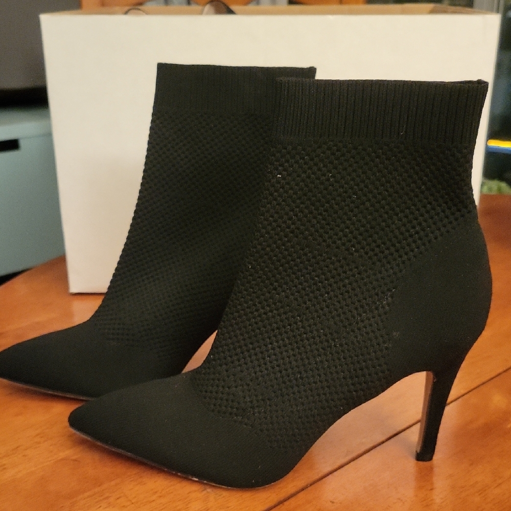 Elegant Black Women's Ankle Boots MIA